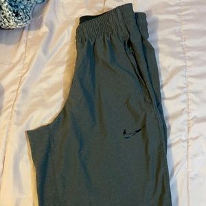 COPY - Men’s dark grey Nike joggers